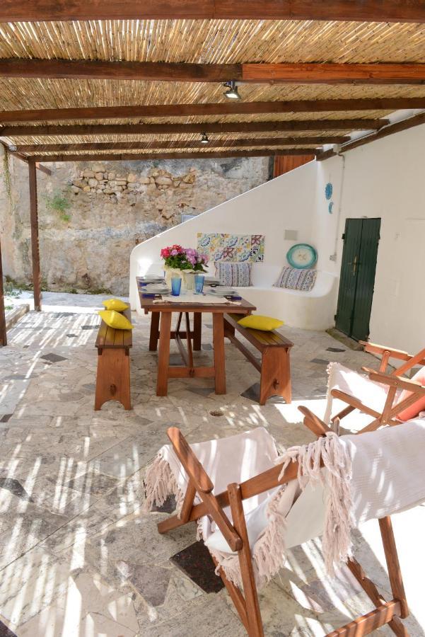 Old Town Secret Garden Apartment Alghero Exterior foto