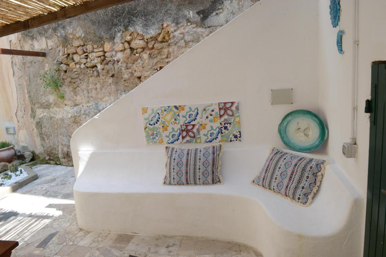 Old Town Secret Garden Apartment Alghero Exterior foto