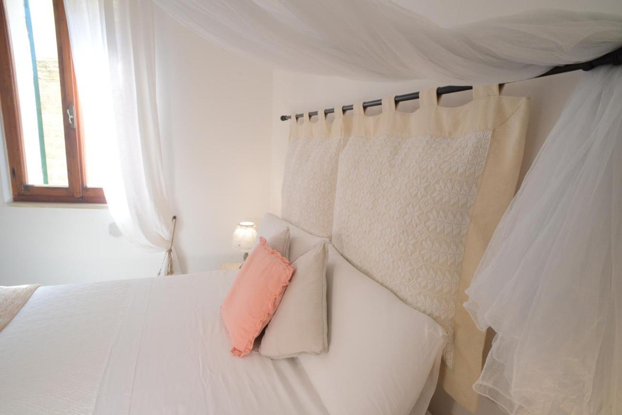 Old Town Secret Garden Apartment Alghero Exterior foto