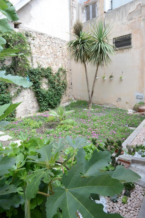 Old Town Secret Garden Apartment Alghero Exterior foto